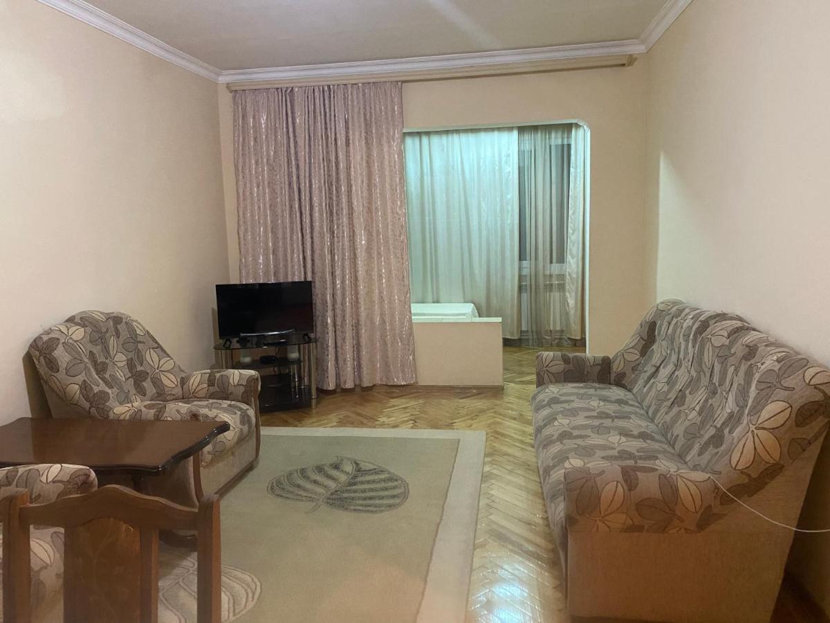 Nur Apartment In Goris Exteriér fotografie